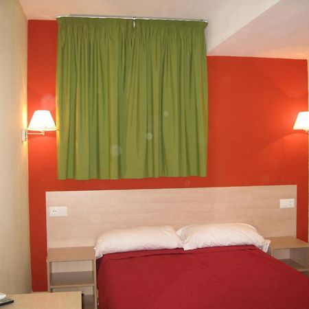 Hostal Ducal Гандия Стая снимка